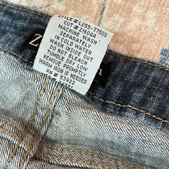 Z. Cavaricci Women’s Bootcut Jeans Size 16 – Medium Wash - Picture 4 of 12